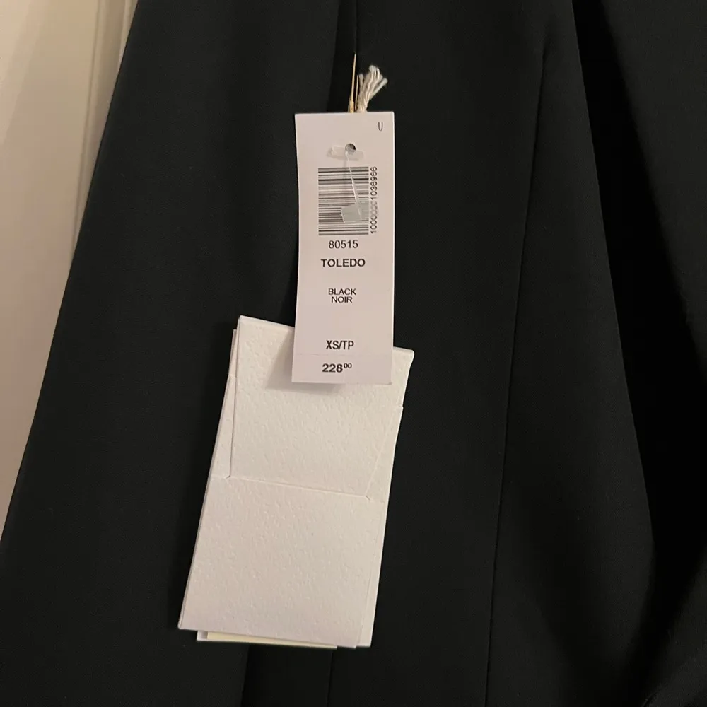 NWT Aritzia Wilfred Toledo Blazer in Black Noir | Size XS - Image 3