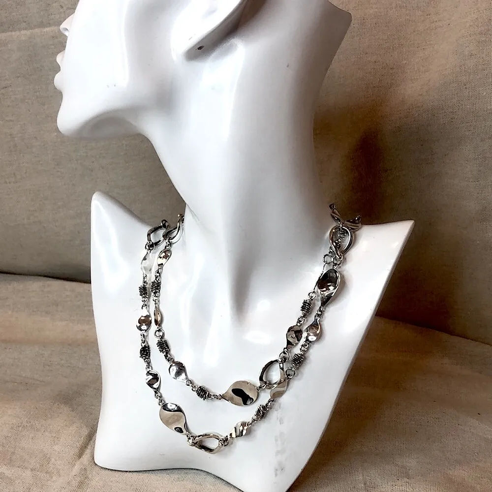 MICHAEL DAWKINS Starry Night Sterling Silver Petals and Oxidized Stars Necklace - Image 12