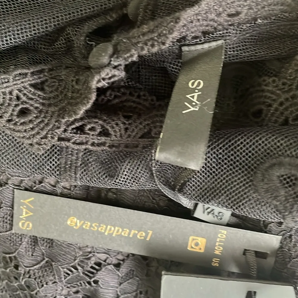 ASOS YAS Black Combined Lace Blouse - Image 5