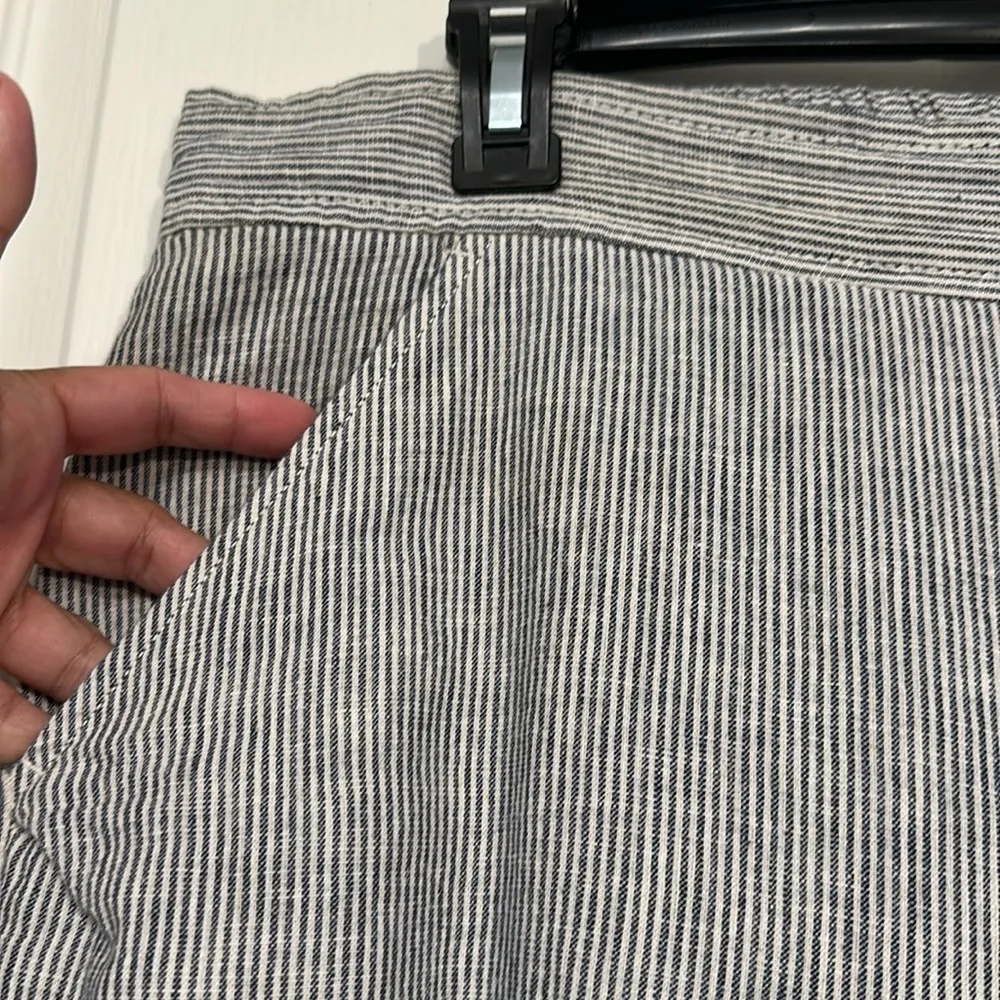 Max Studio Navy White Stripe Cropped Bohemian Linen Pants Size XL EUC #DS-0330 - Image 3