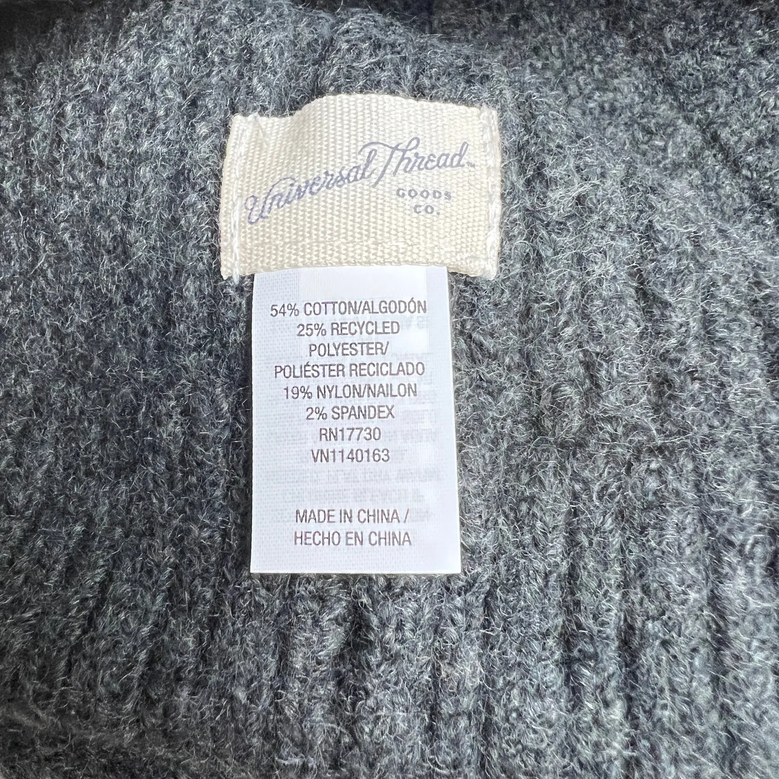 Universal Thread Women's Dark Charcoal Gray Wide Ribbed Winter Hat - NWT - Image 7