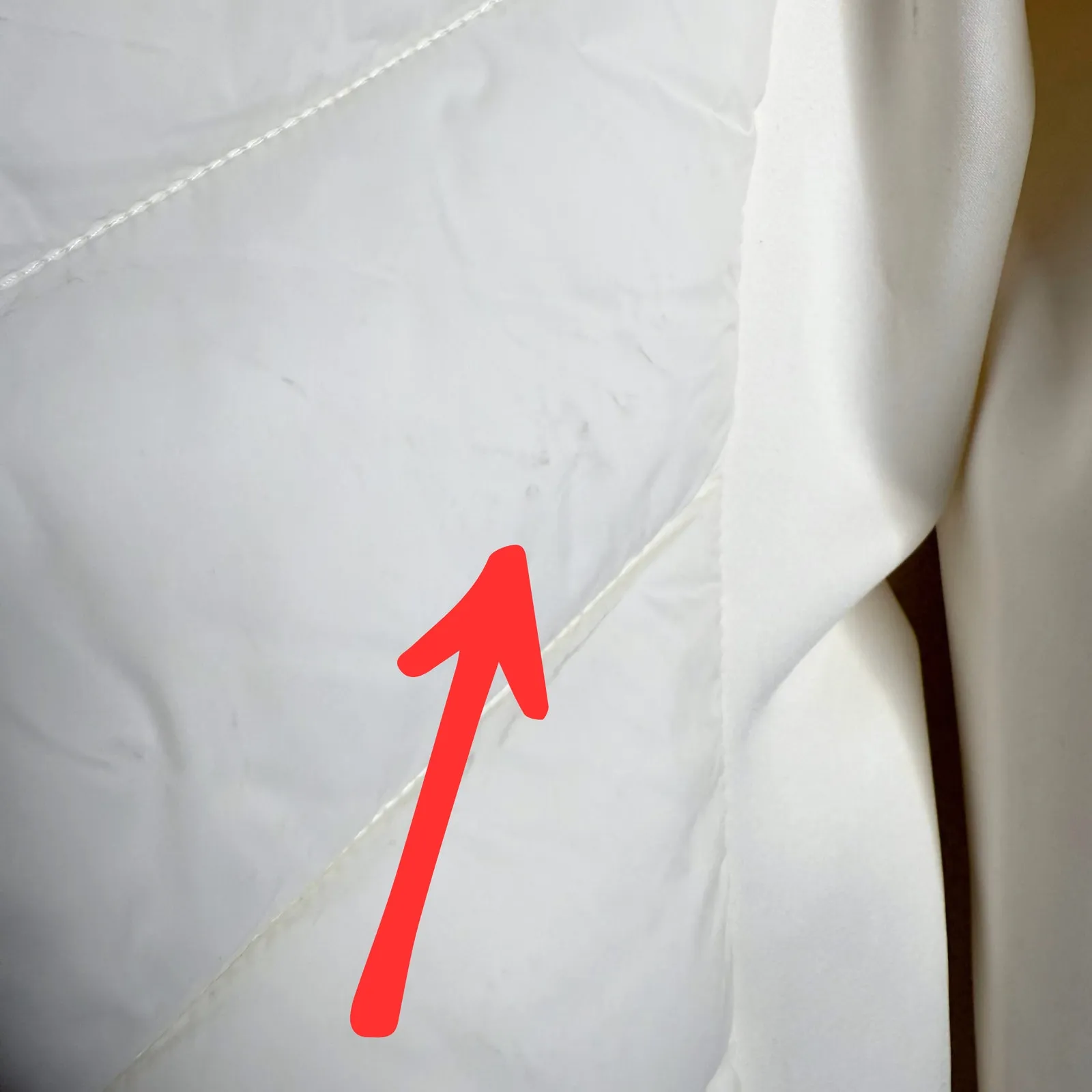 DKNY Mixed Media Scuba Sleeves Hooded Puffer Jacket Size Small White Winter Coat - Image 10