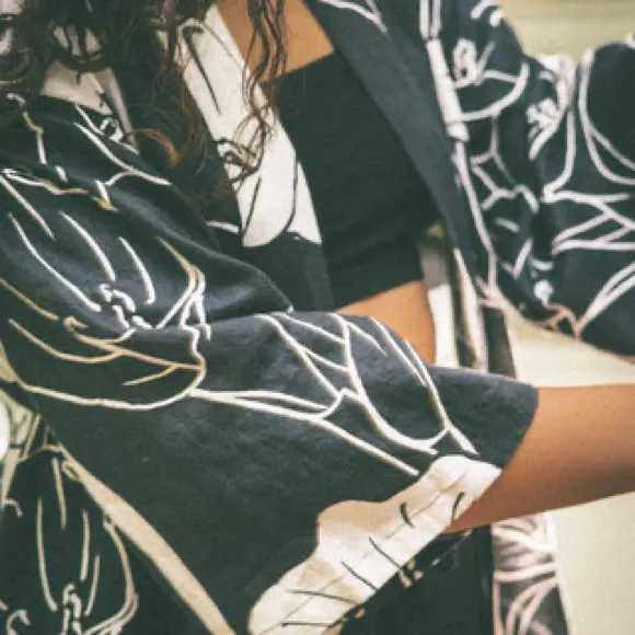 Clothes by kvp. Ingrid Robe in Calla Lily S/M linen robe top Black - Image 2