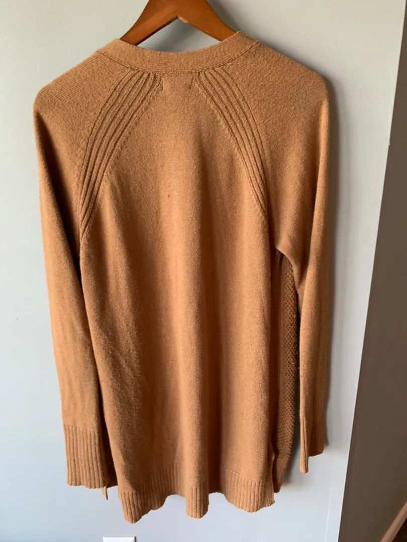 Old Navy Cardigan - Image 4