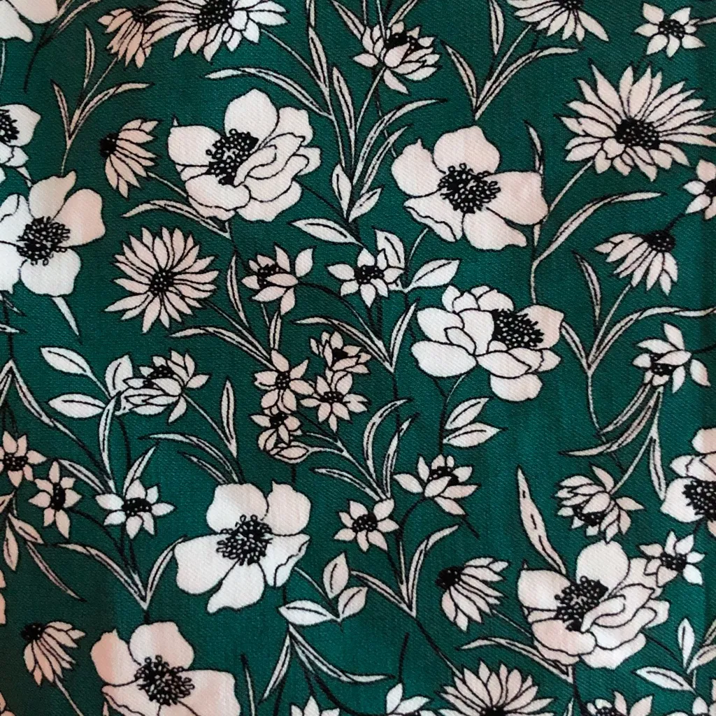 Margaret M nwt stitch fix Christiana Green Floral Pencil Skirt Size undefined - Image 2