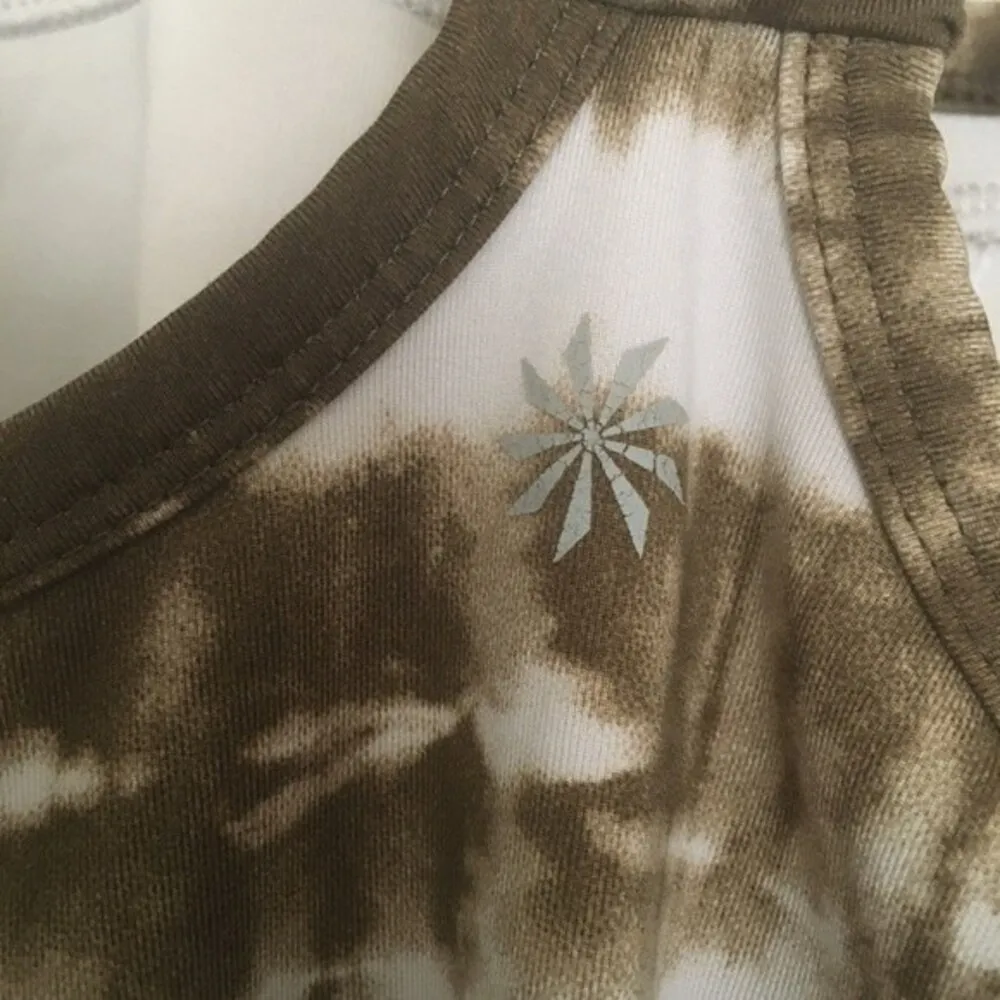 Athleta tie dyed racer back tank top - Image 8