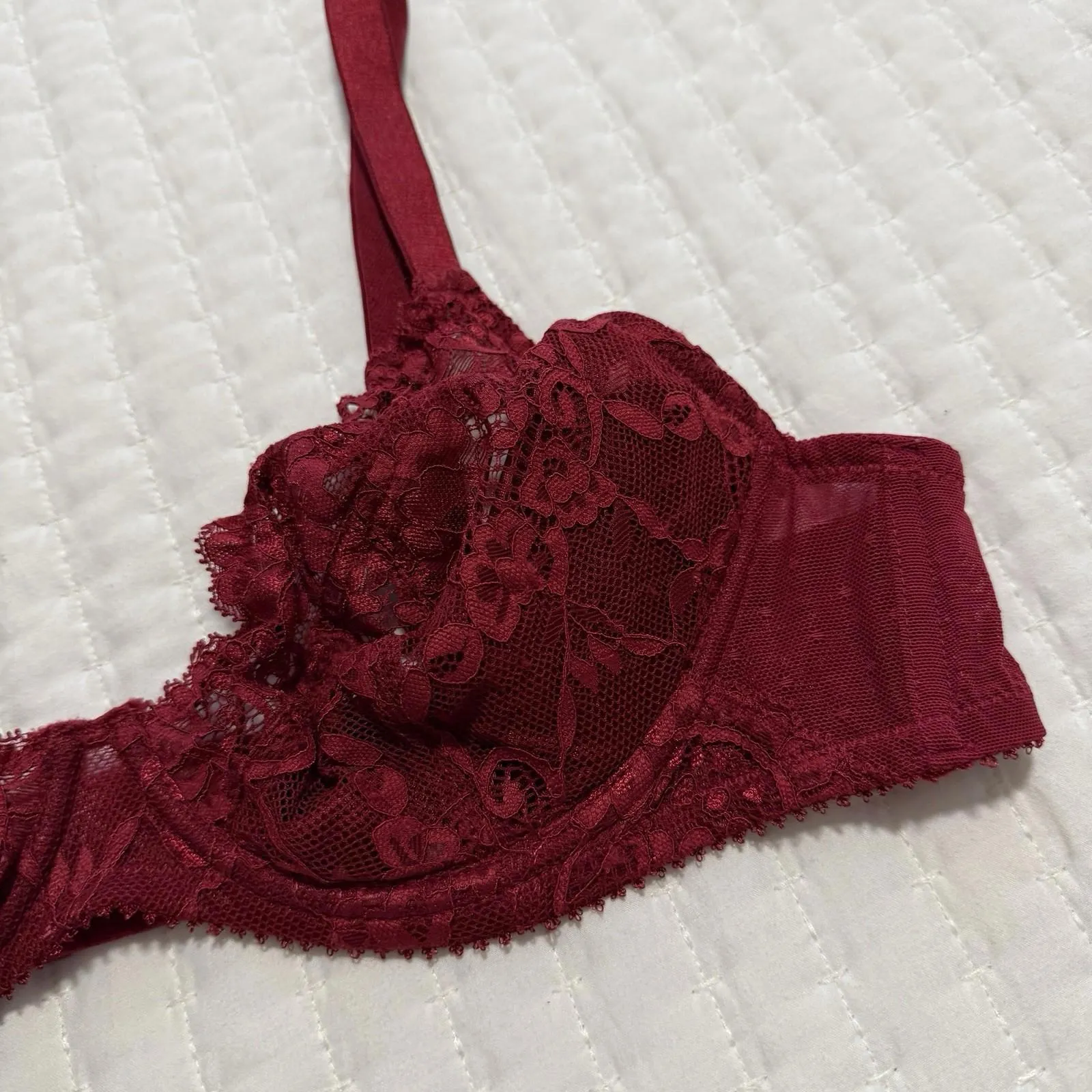 ASOS Designs 40C Red Floral Lace Underwire Bra Unlined - Image 9