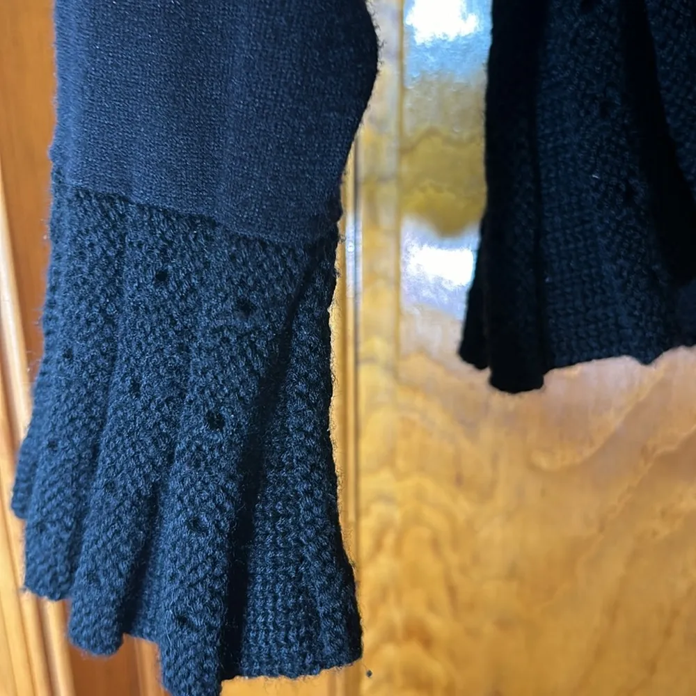 Cache Wool blend Black open front eyelet Cardigan/Bell sleeves Size Med-EUC - Image 2