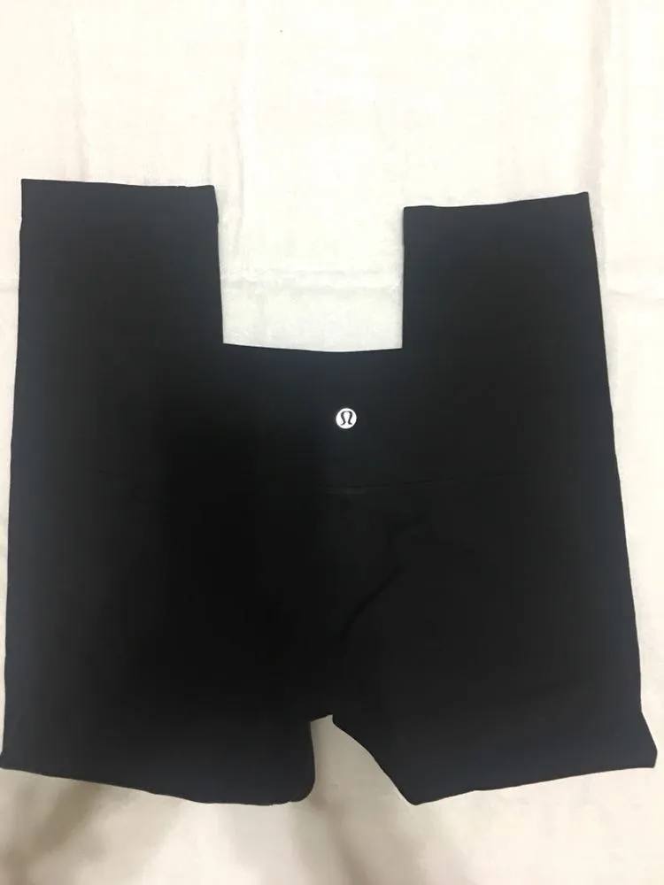 Lululemon Black Cropped Yoga Pant - Image 5