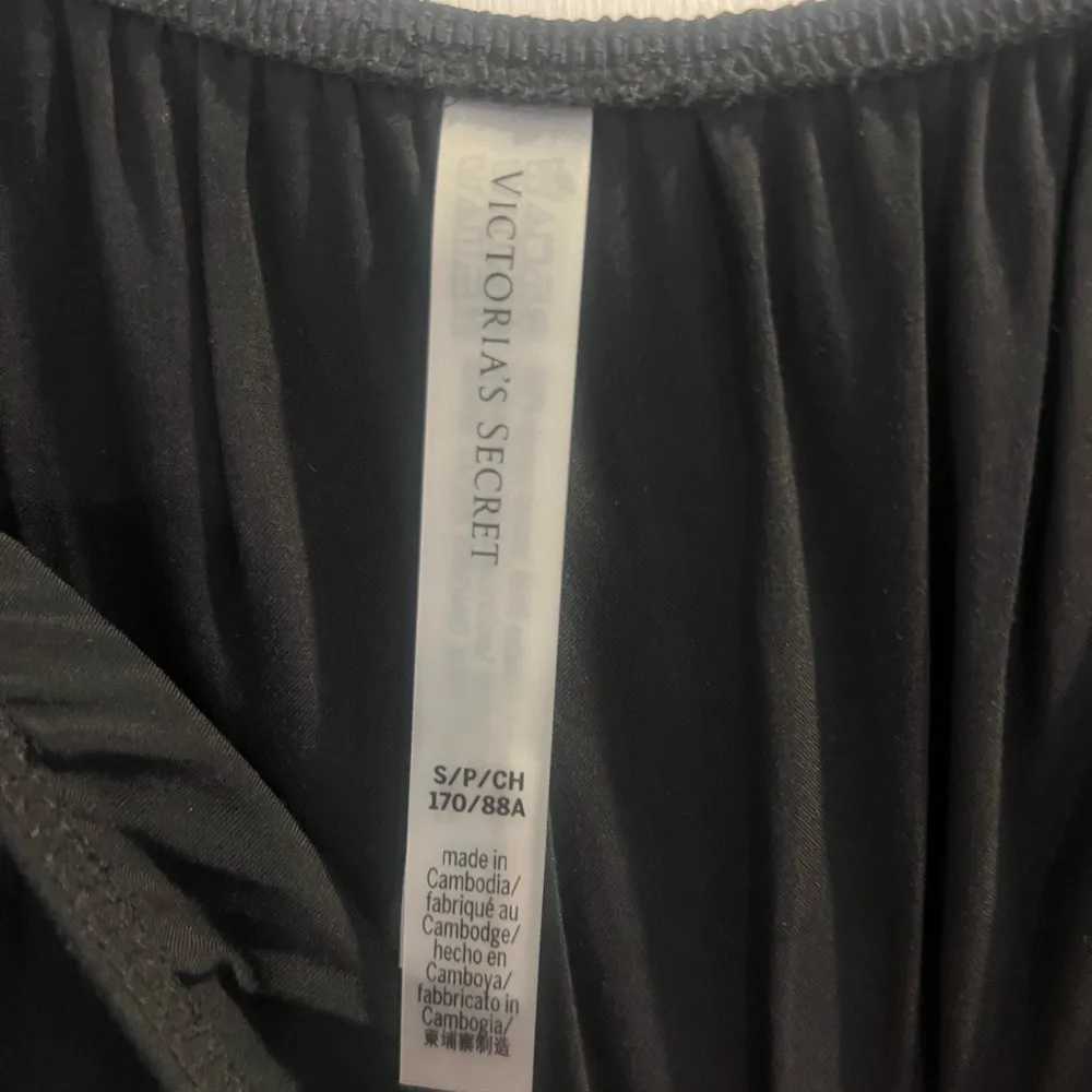 VICTORIA'S SECRET Beach Swim Cover Up Tassel Ties Pom Pom Trim Romper. - Image 5