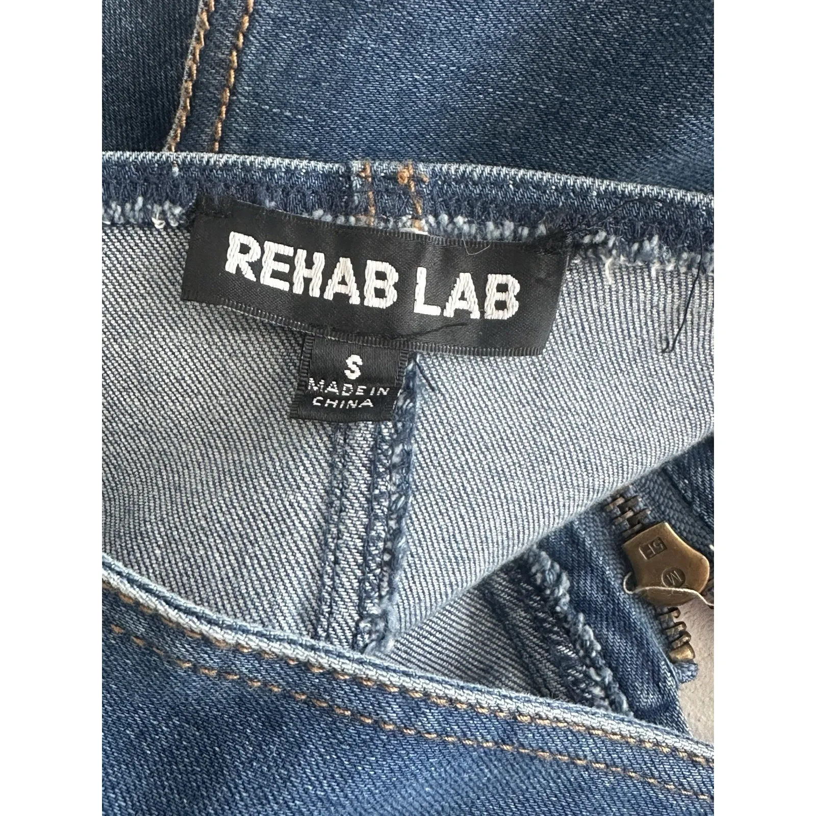 Rehab Lab Women's LS Denim Peasant Crop Top, Sz: S (b5) Festival, Boho Blue - Image 5