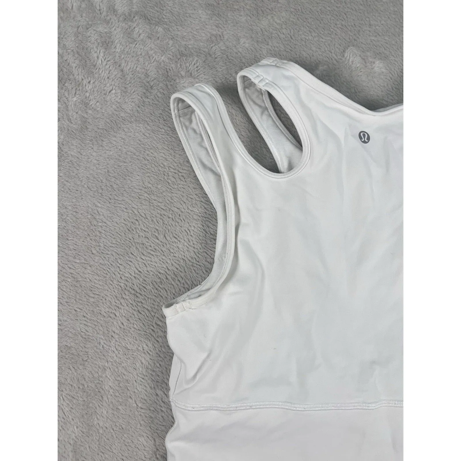 Lululemon Mastered Motion Cropped Tank Womens Size 10 White No Padding W1CA5S - Image 4