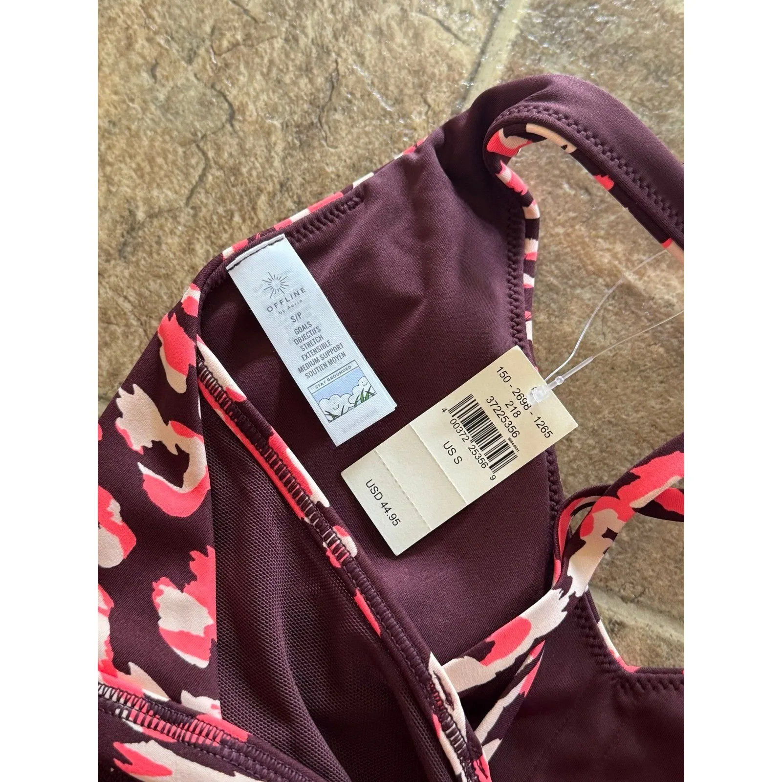 Offline By Aerie Goals Plunge Sports Bra Maplewood
Size Small - Image 8