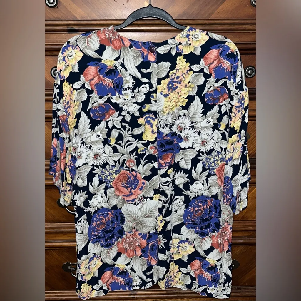 NWT! Karen Kane 2pc Skirt Set 100% Rayon 21” P2P & 18” Waist - Image 4