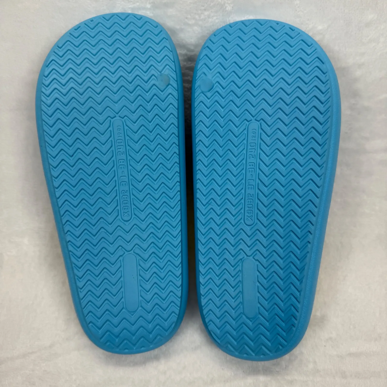 J/Slides Beach Slides Turquoise Yellow EVA Squish Sandals Comfort‎ Size 7M Blue - Image 10