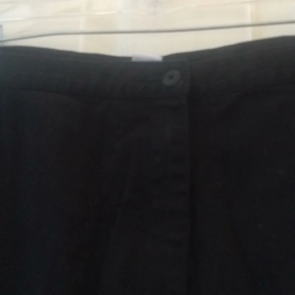 FINAL MARKDOWN Ladies' Avenue Stretch Dress Jeans (24) - Image 3