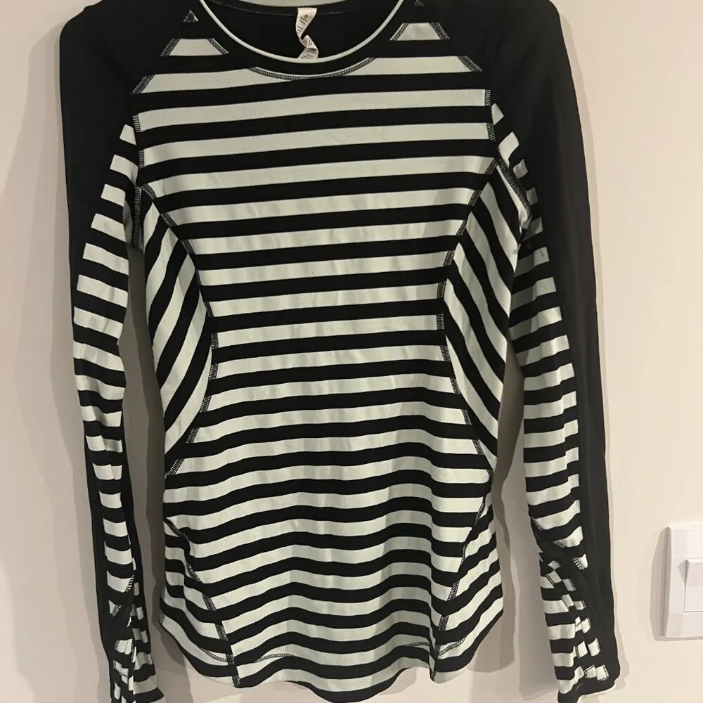 Lululemon striped long sleeve top size 4 - Image 5