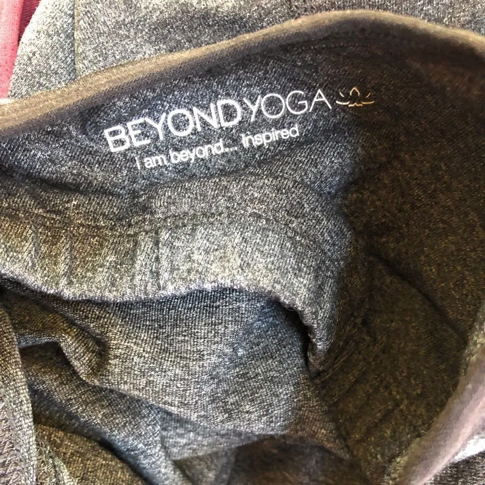 Beyond‎ Yoga Tank Top - Image 8