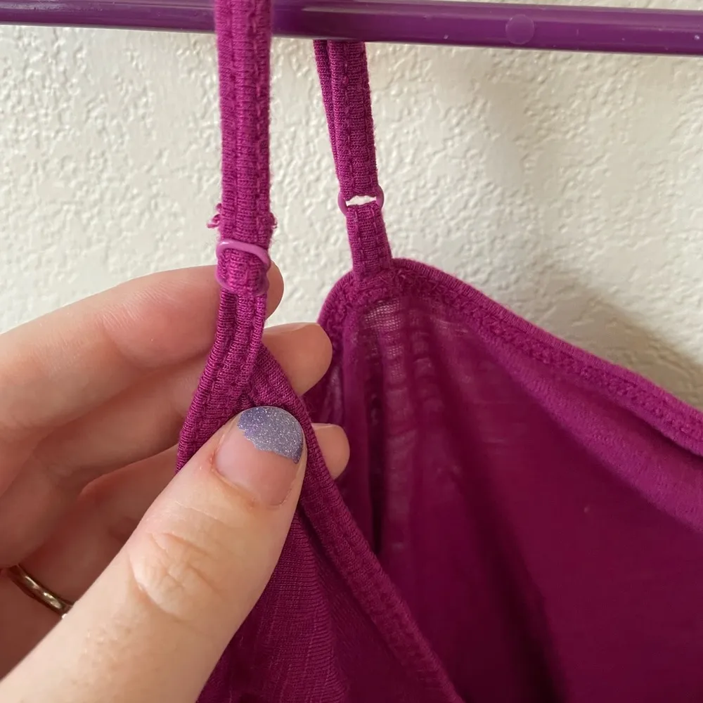 Cropped Tank Top - Image 5