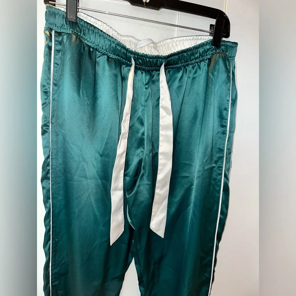 NWOT Abercrombie & Fitch Satin Green Pajama Pants - Image 4