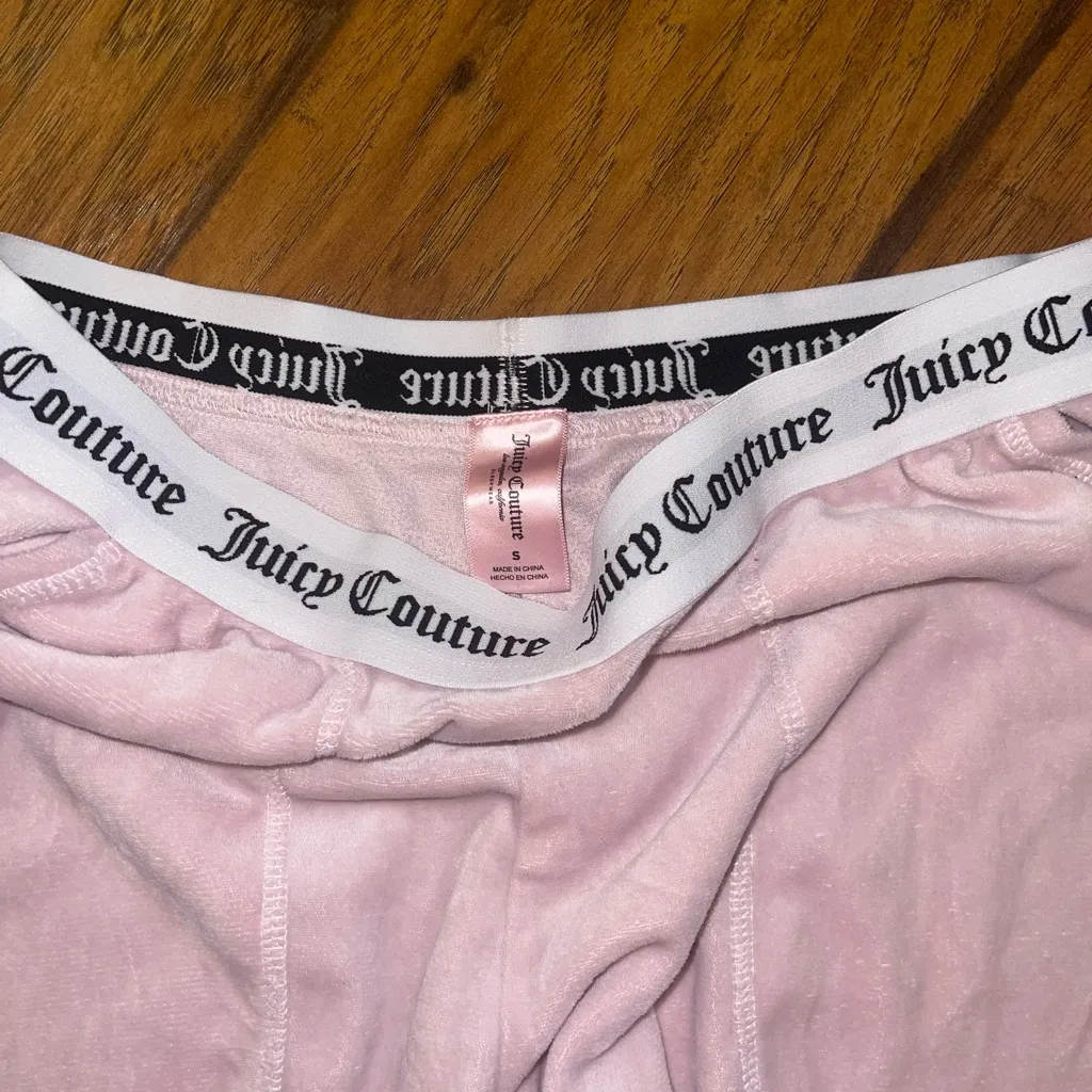 Juicy Couture Light Pink Velour Pants joggers bling Y2K size small - Image 4