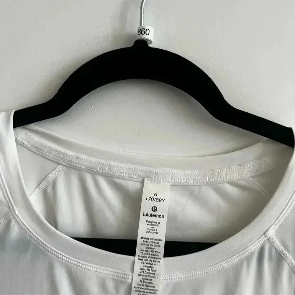 860 Lululemon Stripe in Stride Short Sleeve Tee Size 6 - Image 5