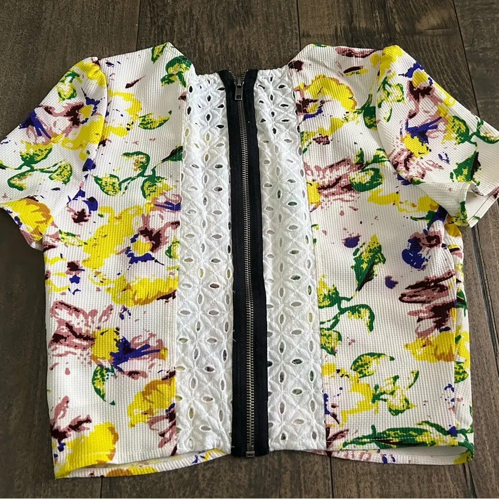 Miss Me Top size small‎ - Image 5