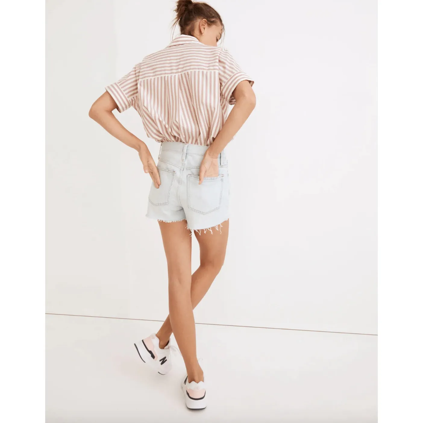 Madewell High Rise Relaxed Denim Shorts in Essen Wash Size 27 NEW Coastal Beach - Image 4