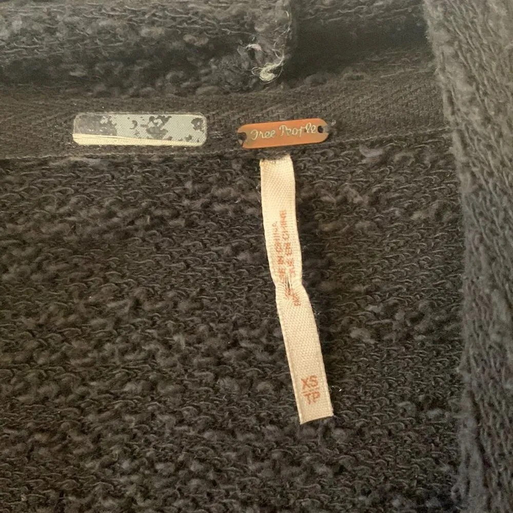 Free People womens small in the loop black cardigan oversized boho raw grunge hi - Image 3