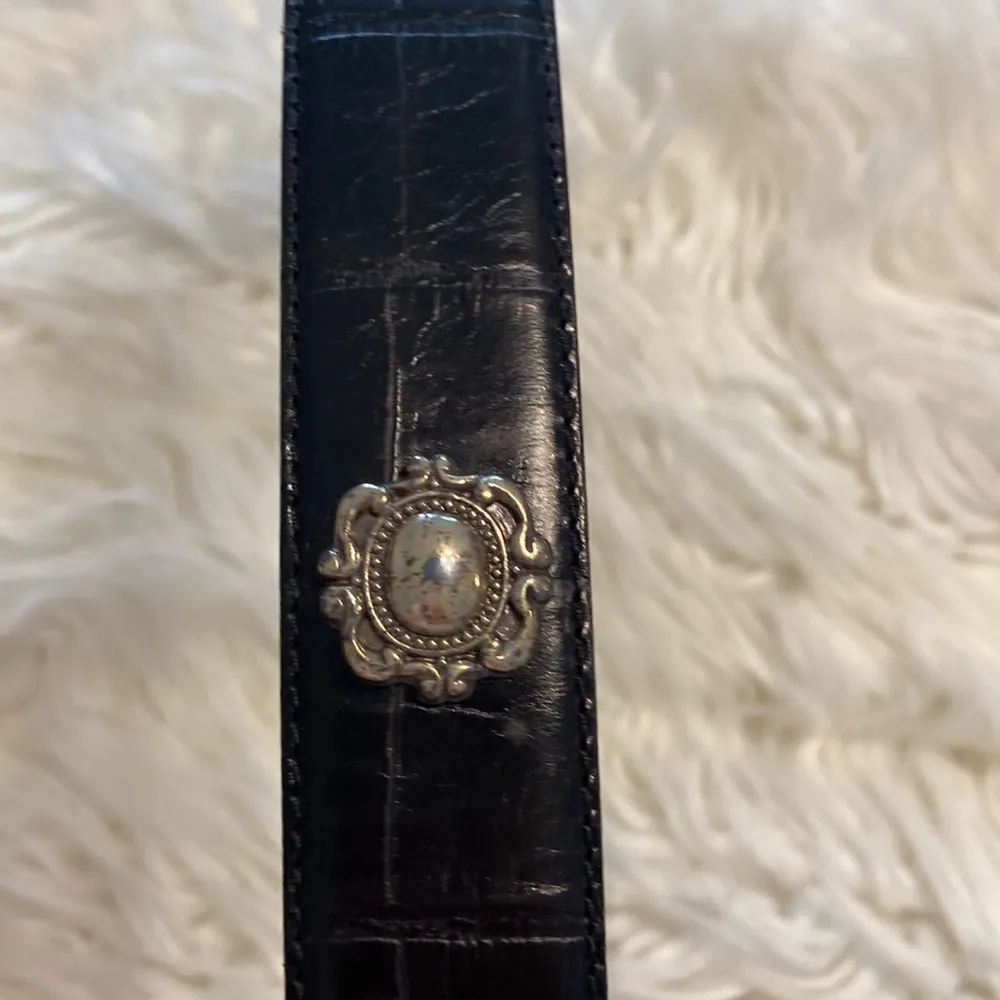 Vintage Fossil Women Belt size M long 34” leather outer man made lining - Image 3