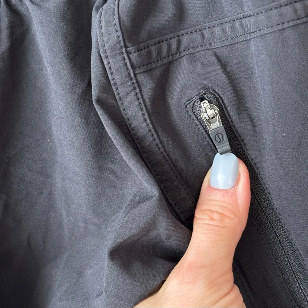 Lululemon Tracker Shorts V 4” inseam running low rise zipper pocket workout - Image 6