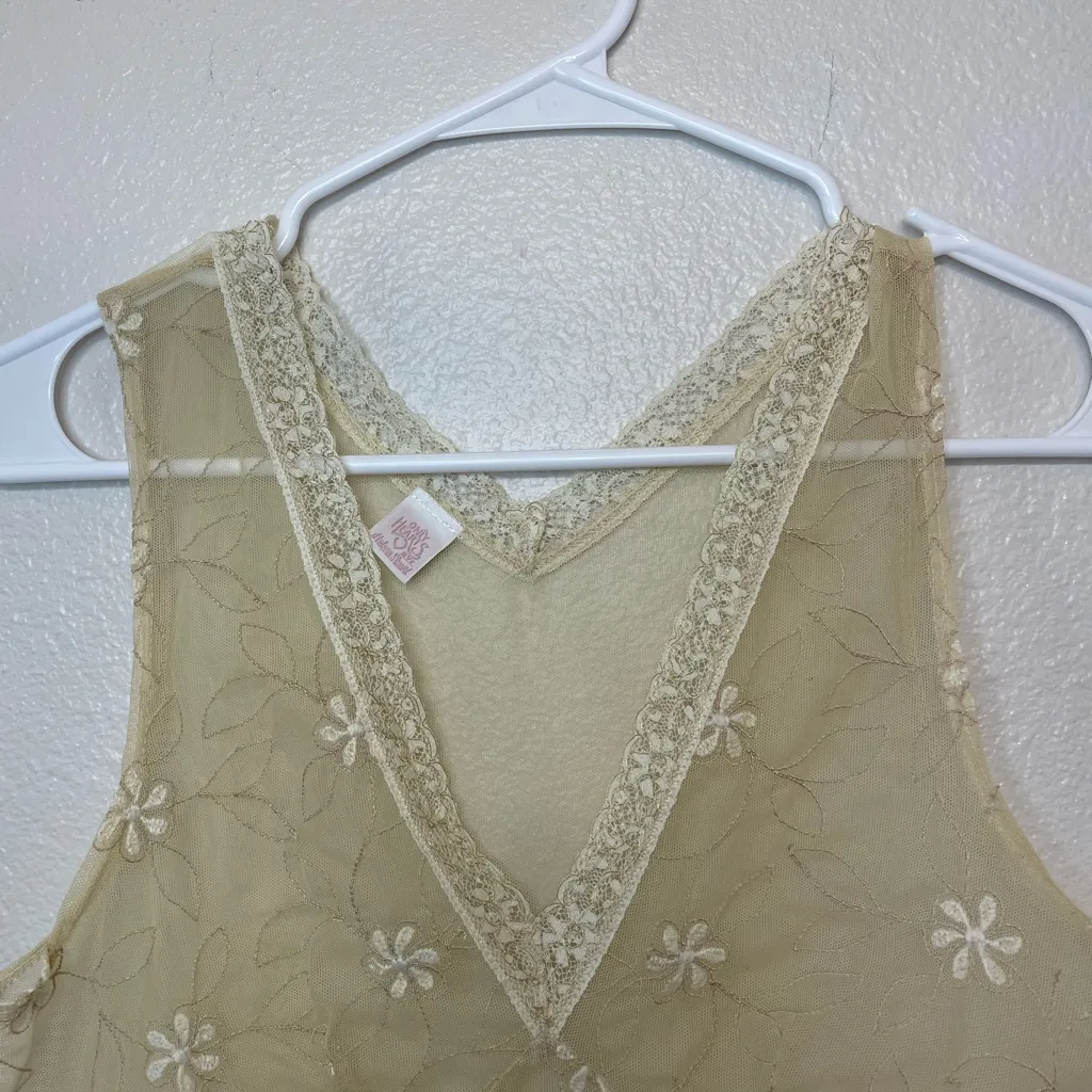 Only Hearts by Helena Stuart Y2K Cream Floral Lace Sheer Top Size‎ S - Image 2