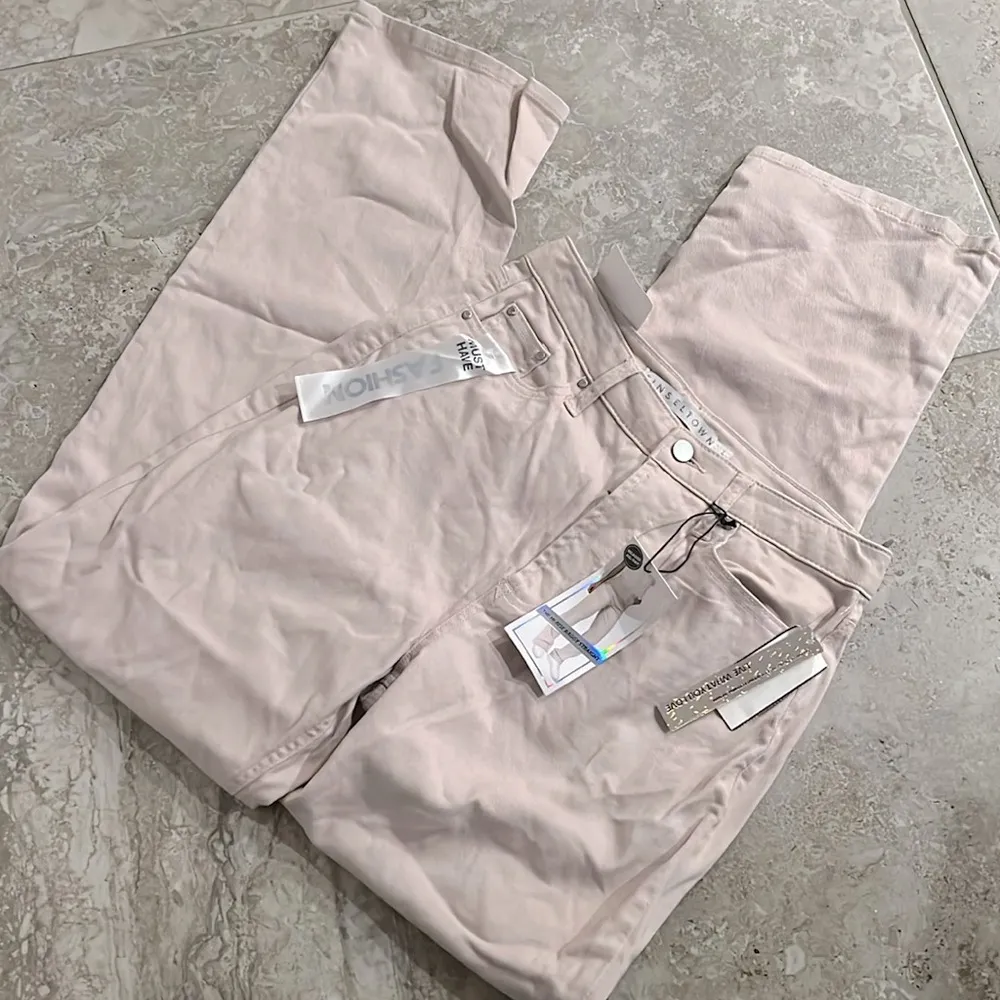 Tinseltown Juniors' Baggy Straight-Leg Jeans, Size 29/9 Hi-Rise New w/Tag $42 - Image 5