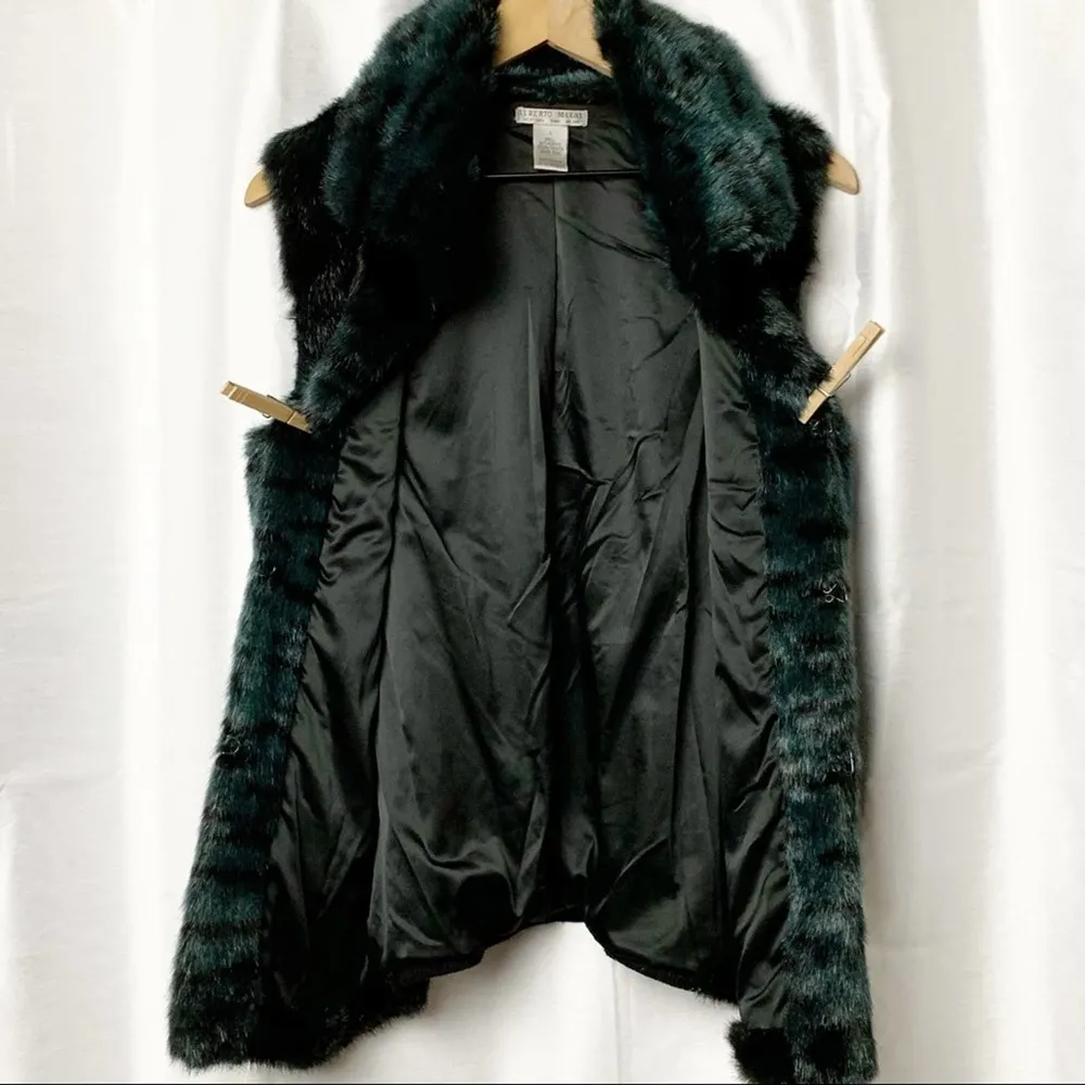 Alberto Makali Vest size S Faux Fur Knit Blue-Green Black Tiger Stripe Luxe Y2K - Image 6