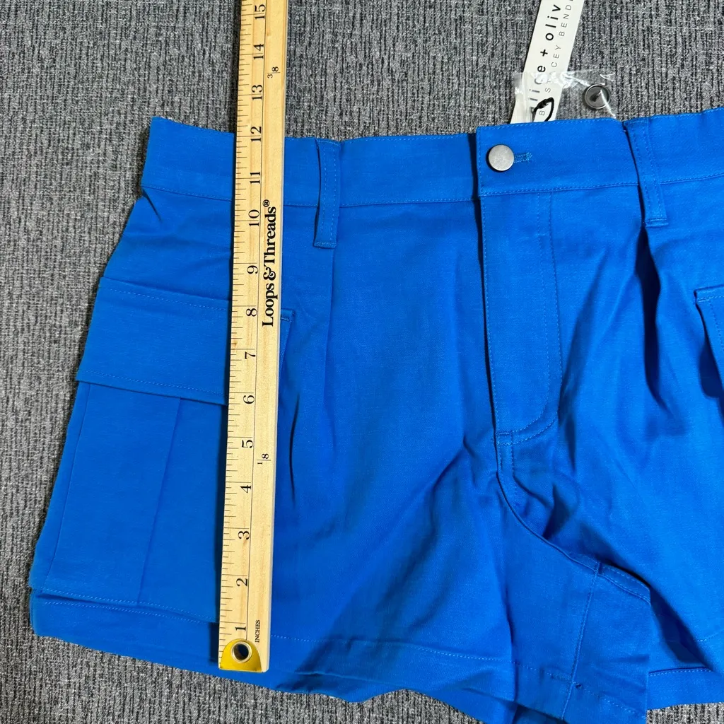 Alice + Olivia Women’s Jolette Cargo Shorts - Image 14