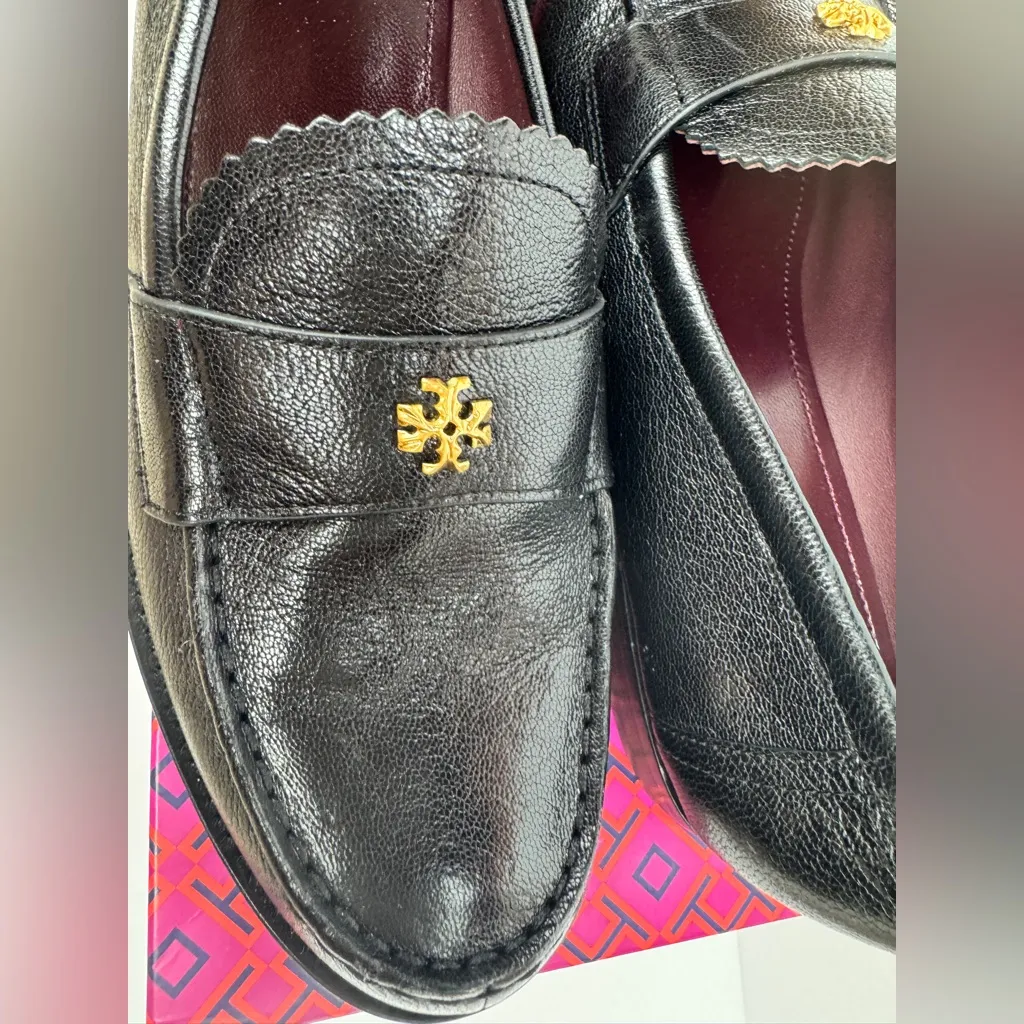 Tory Burch Perfect Classic Casual Goat Leather Black Womens Loafers Size 9 - Image 3