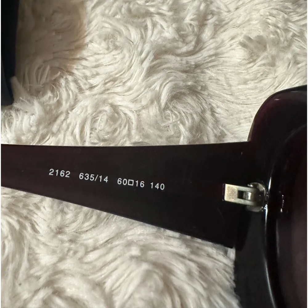 Authentic Ferragamo sunglasses - Image 6