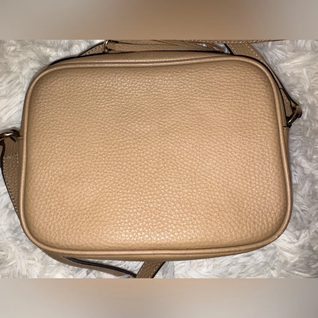 Gucci SOHO Disco Camelia cross body Bag In Brown Pebbled Leather - Image 4