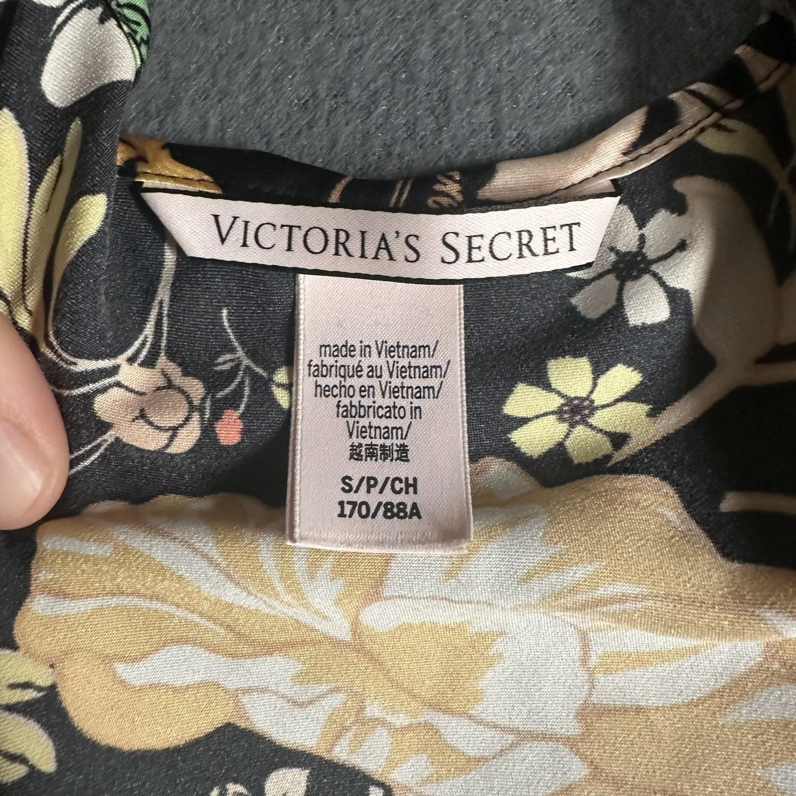 Victoria's Secret Top Womens Small Black Floral Ruffle Cami‎ Crisscross Back Tie - Image 7