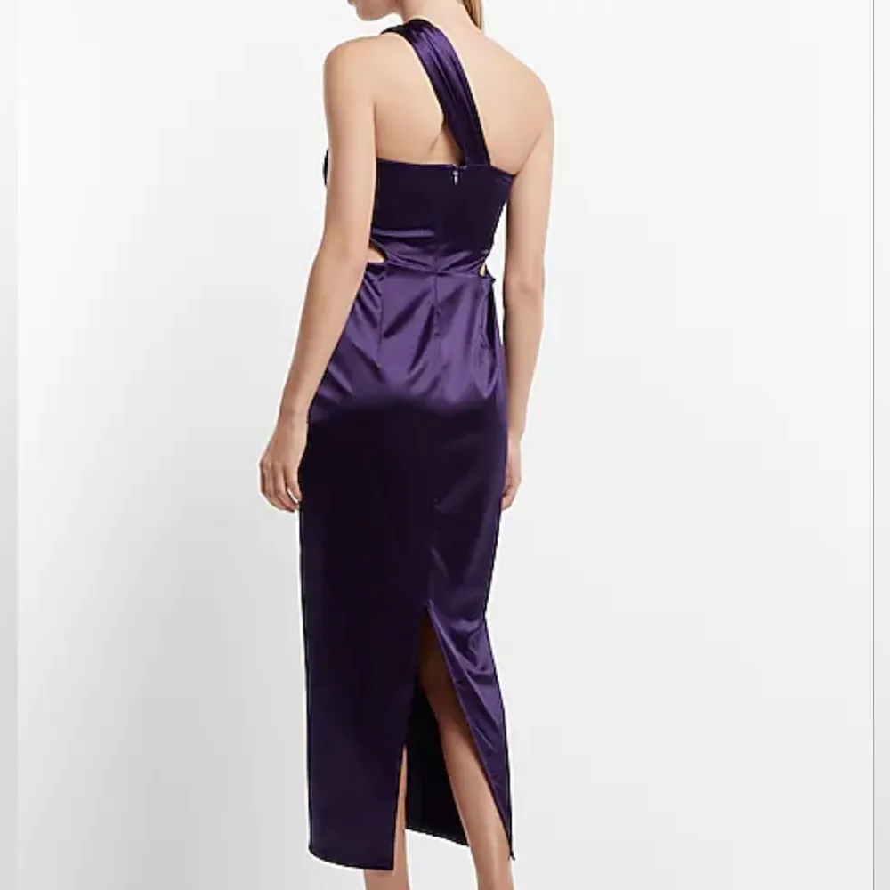 Express Satin One Shoulder Twisted Side Cutout Midi Dress - Image 3