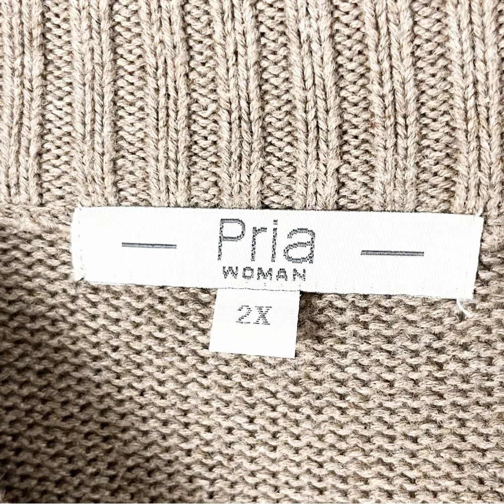 PRIA Woman Tan V - Image 3