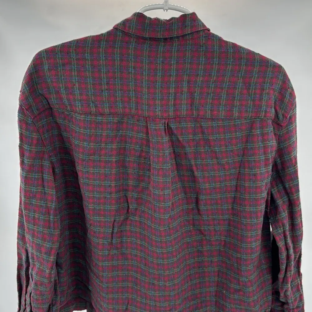 Westlake Shirt in Pfeiffer Plaid Slubby holiday plaid xs cropped button up - Image 8