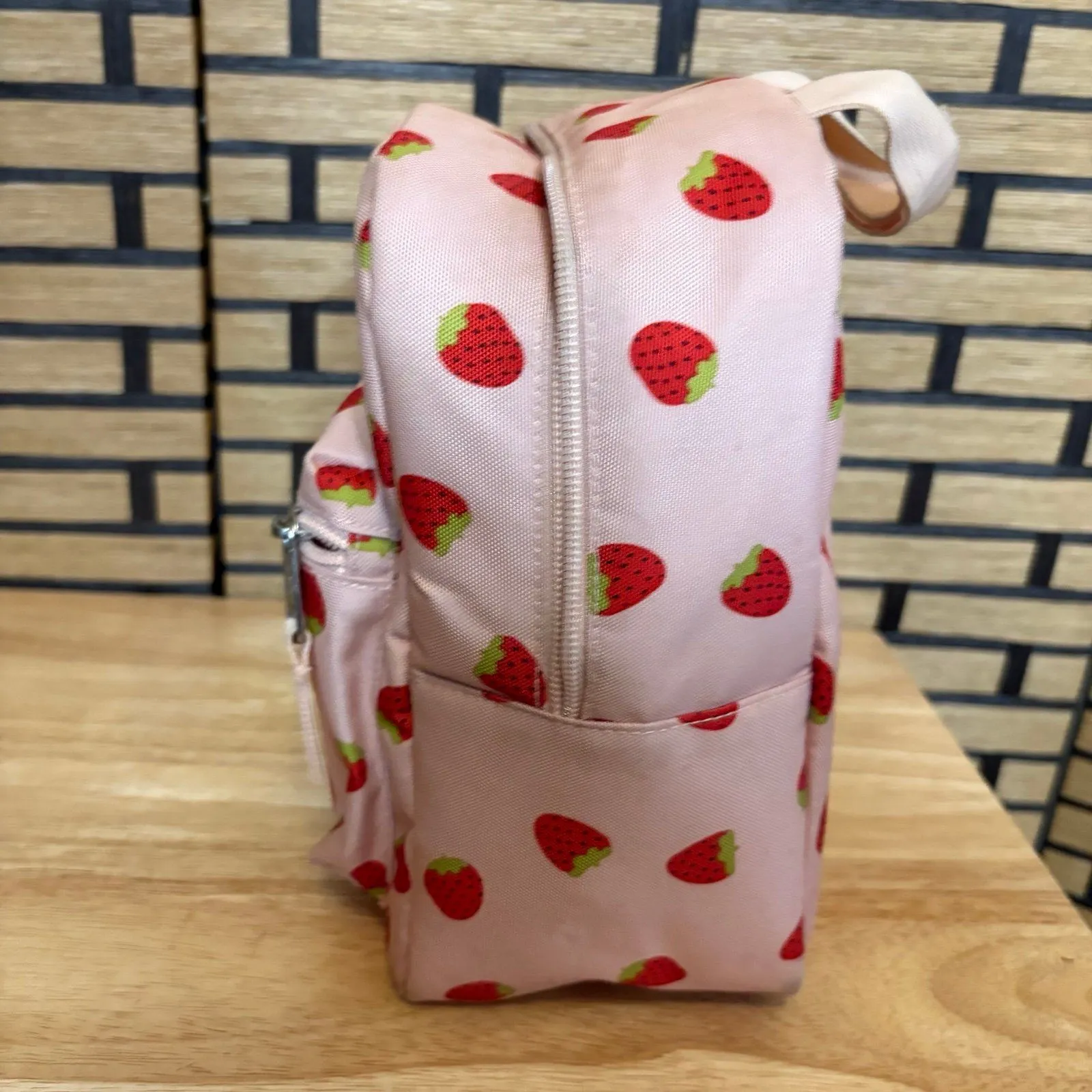 Jansport Pink Strawberry Big Break Lunchbox - Image 5