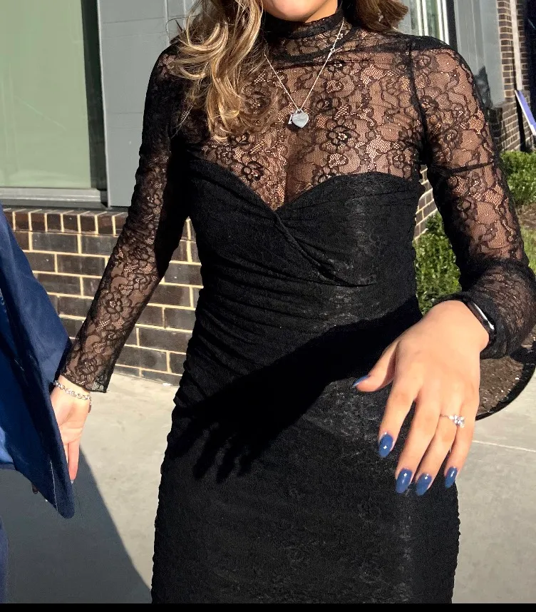 Finesse Shia Black Lace Gown Size M - Image 5