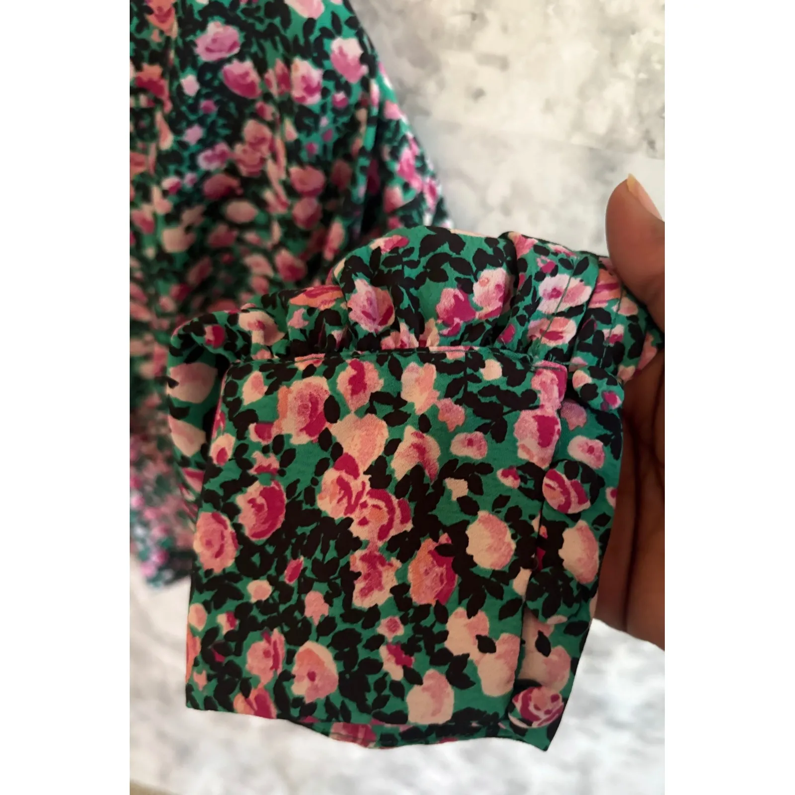 Zara Floral Print Long Sleeve Blouse Smocked Crop Top M‎ - Image 6