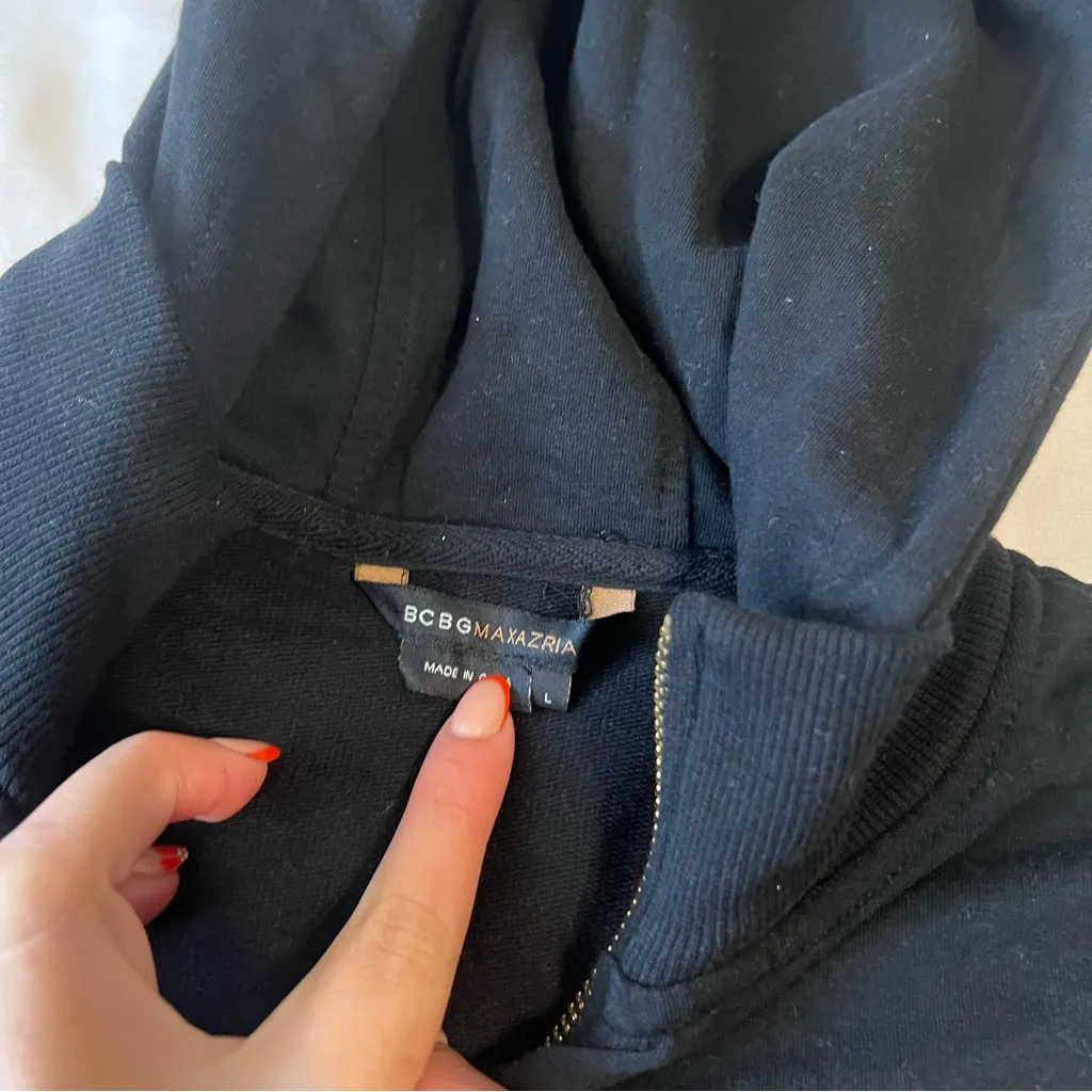 BCBGMAXAZRIA  Black butterfly set - Image 6