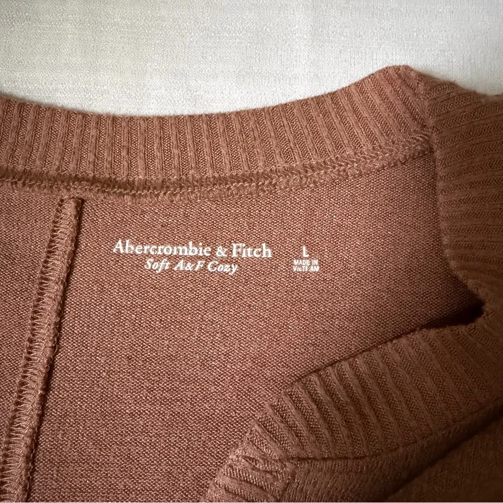 Abercrombie soft and cozy Henley quarter snap up longsleeve size women’s large - Image 3