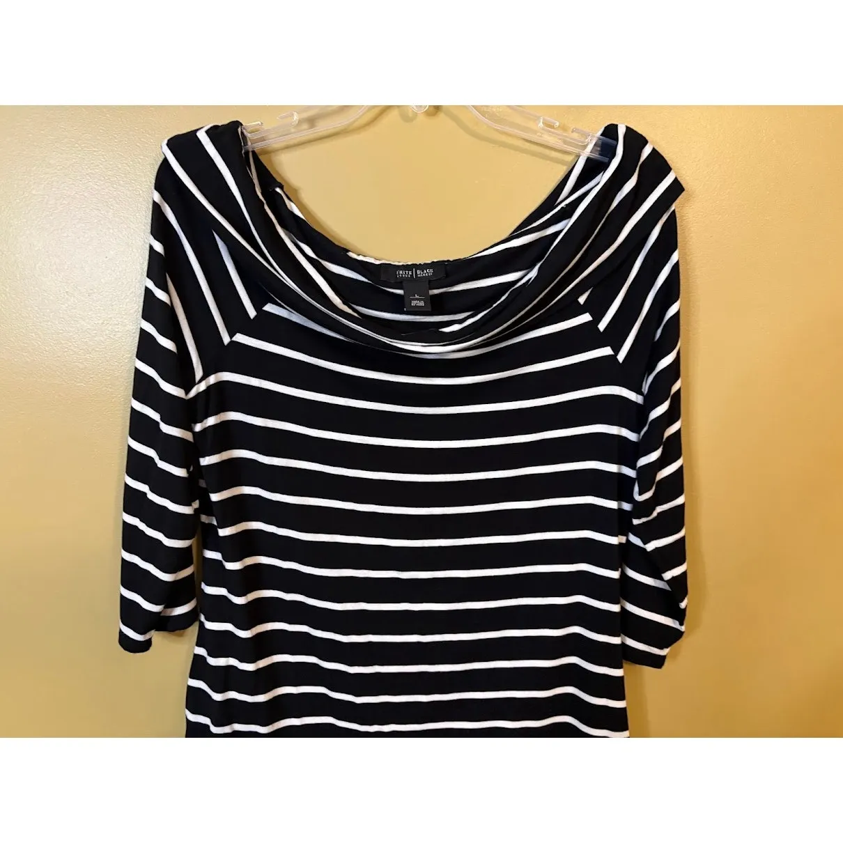 White House Black Market Women's Black White Stripe Off the Shoulder Top Size L - Image 2