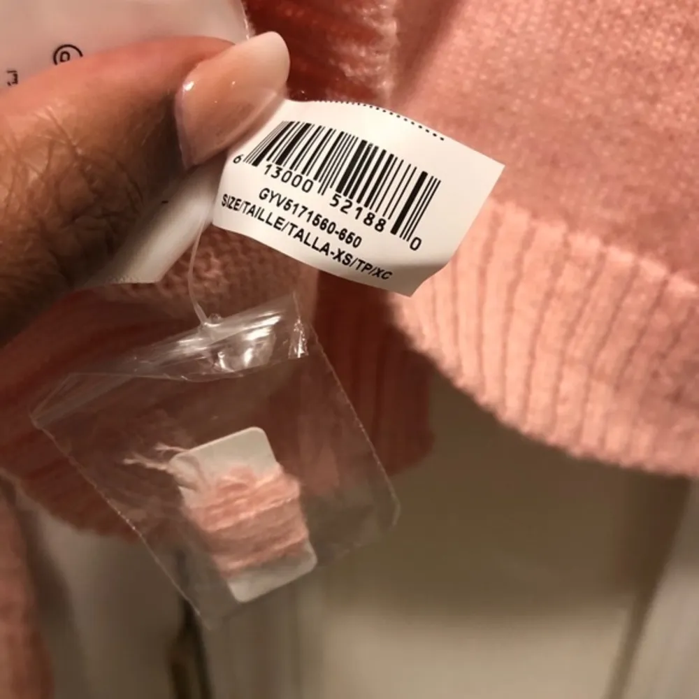 BCBG Criss Cross Open Back Fuzzy Cardigan Size XS - Image 7