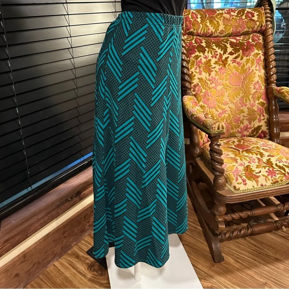 N Touch Skirt dark teal &black Herringbone Midi Knit Sz 1X Black - Image 4